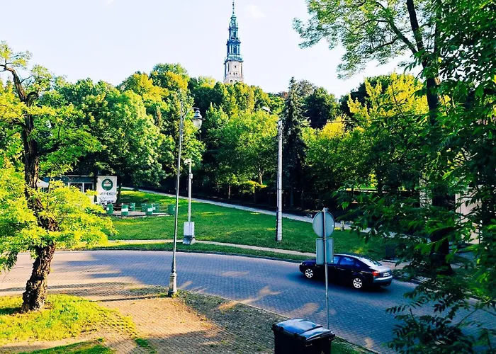 Przy Jasnej Gorze - By Price Center - Clarus *